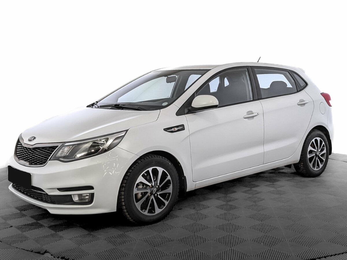 Kia Rio III Рестайлинг, 2017, 2017 с пробегом 69 162 км, цвет Белый, цена - 1 004 400 руб., кузов - Хэтчбек 5 дв.