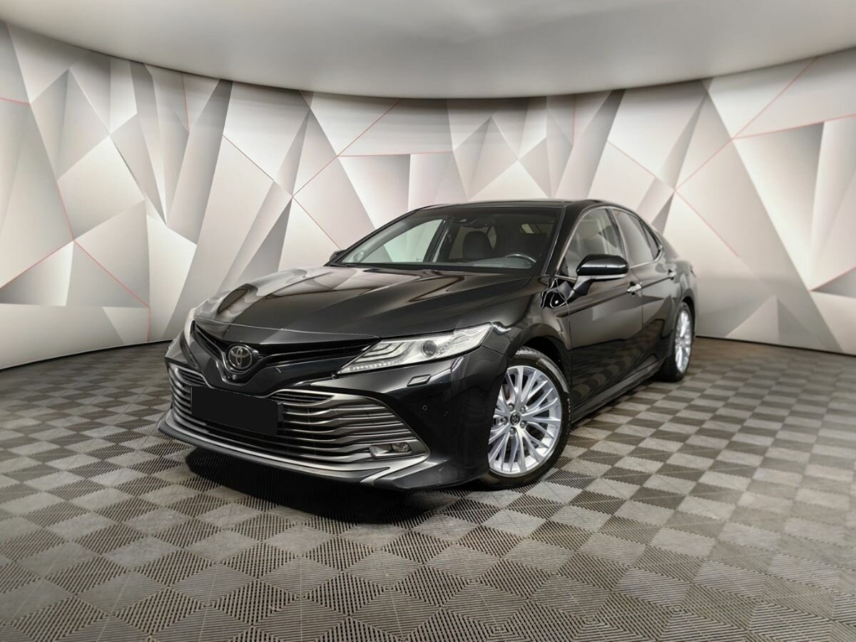 Toyota Camry VIII (XV70), 2019, 2019 с пробегом 163 390 км, цвет , цена - 1 709 500 руб., кузов - 