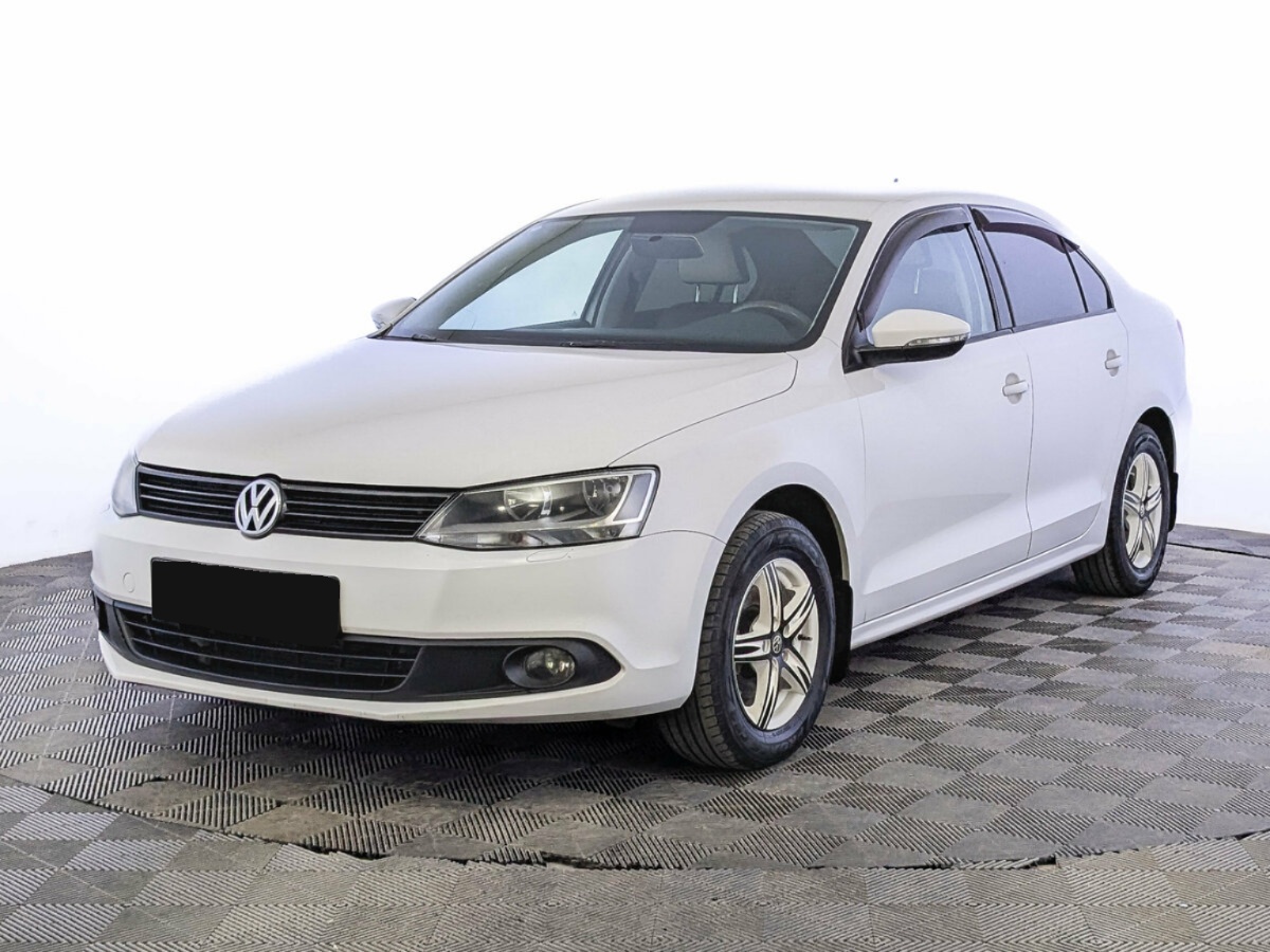 Volkswagen Jetta VI, 2014, 2014 с пробегом 150 000 км, цвет Белый, цена - 918 000 руб., кузов - Седан