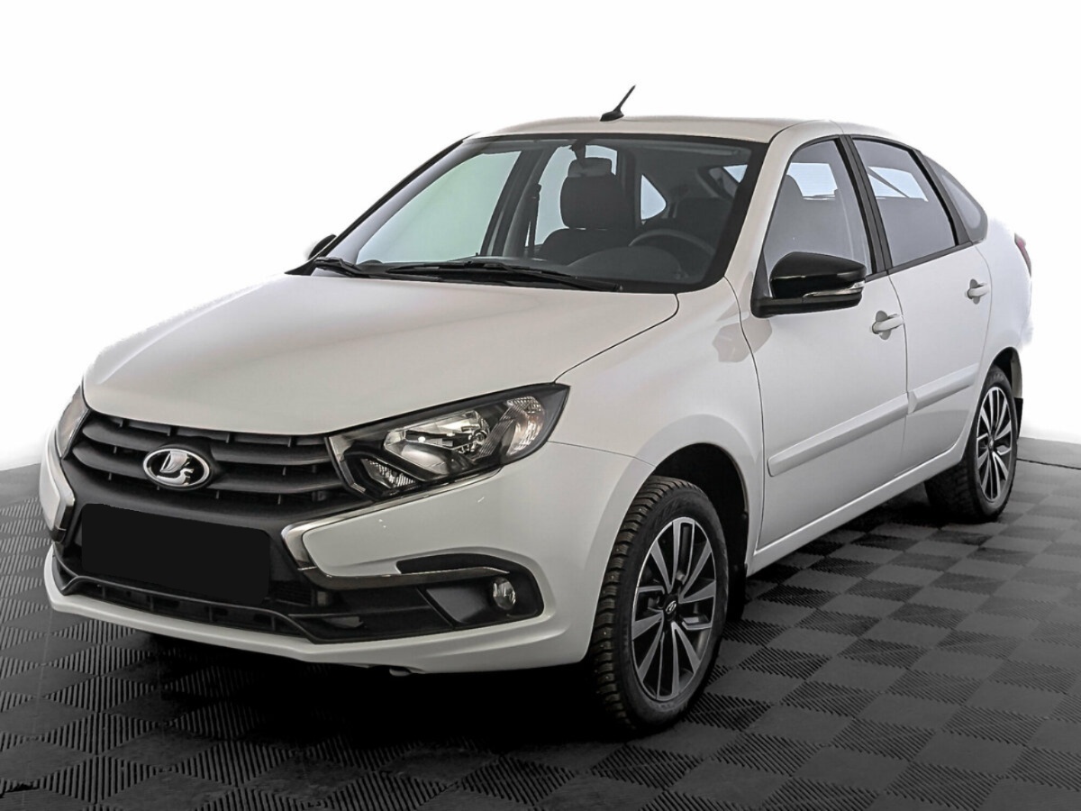 Lada (ВАЗ) Granta I Рестайлинг, 2025, 2025 с пробегом 8 768 км, цвет Белый, цена - 788 400 руб., кузов - Лифтбек
