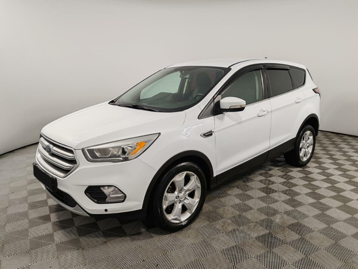 Ford Kuga II Рестайлинг, 2016, 2016 с пробегом 152 317 км, цвет , цена - 1 056 000 руб., кузов - 