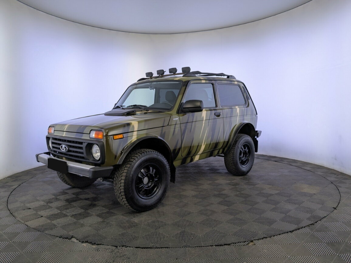 Lada (ВАЗ) Niva Legend, 2024, 2024 с пробегом 2 652 км, цвет Зелёный, цена - 900 000 руб., кузов - Внедорожник 3 дв.
