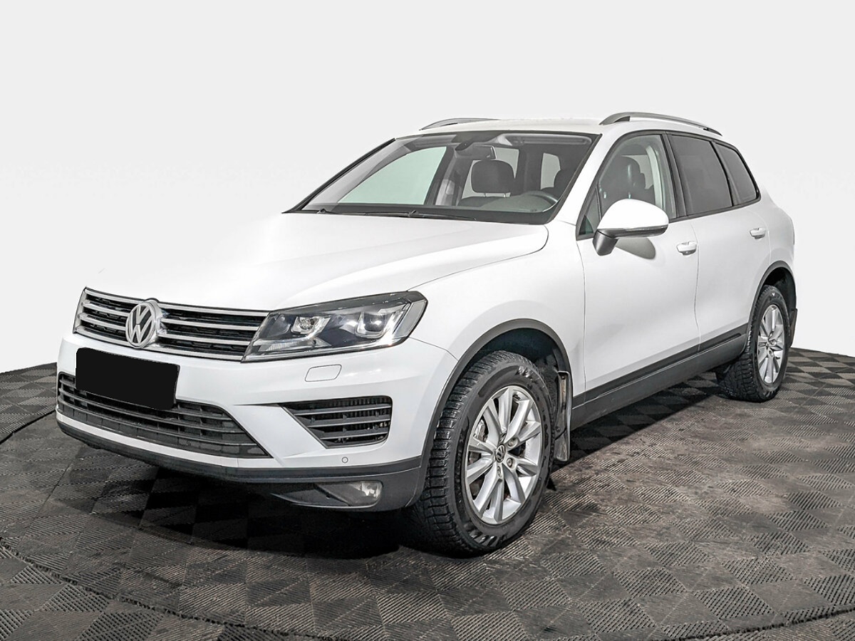 Volkswagen Touareg II Рестайлинг, 2015, 2015 с пробегом 92 000 км, цвет Белый, цена - 2 491 200 руб., кузов - Внедорожник 5 дв.