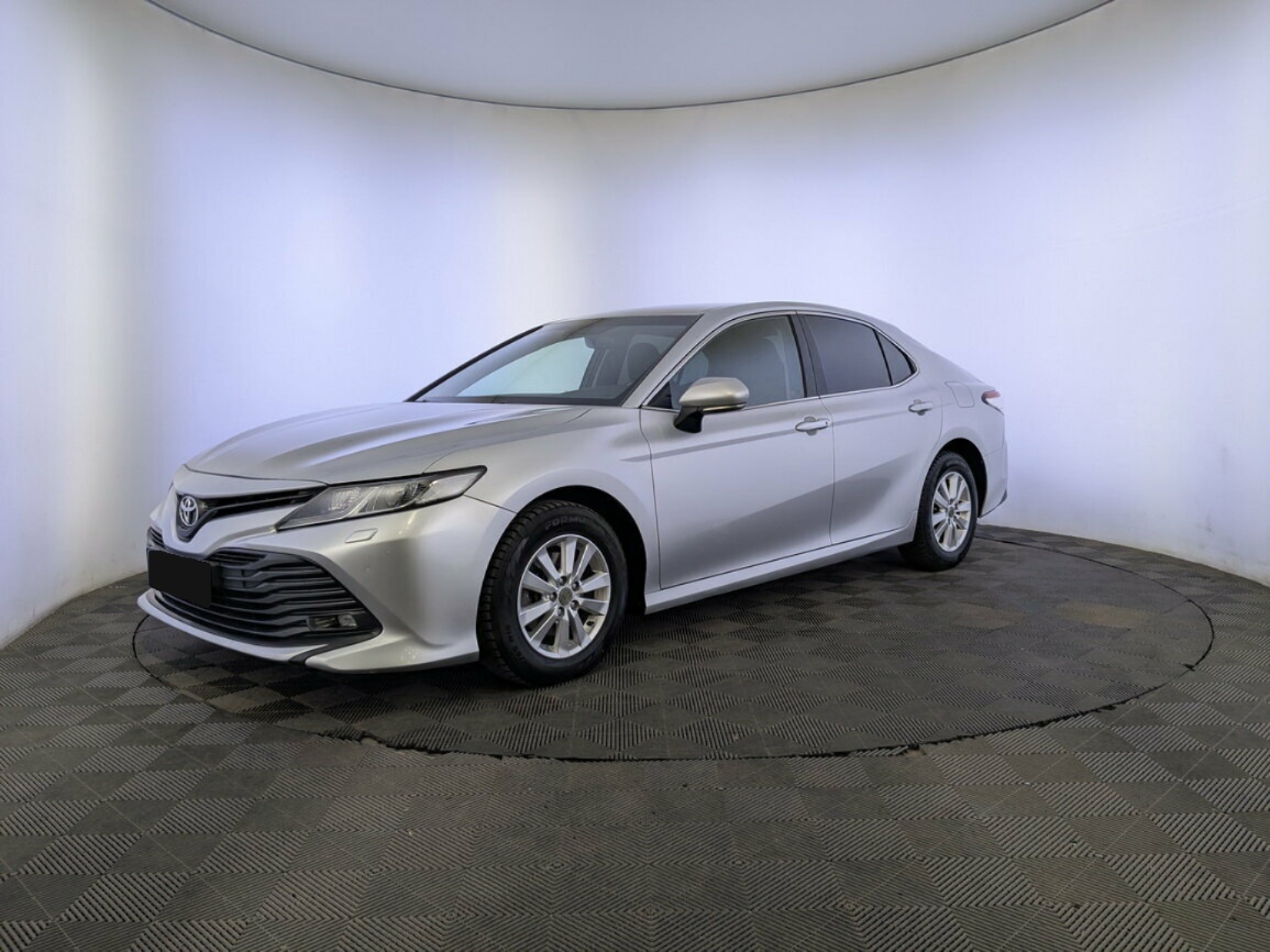 Toyota Camry VIII (XV70), 2019, 2019 с пробегом 163 799 км, цвет Серебристый, цена - 1 800 000 руб., кузов - Седан