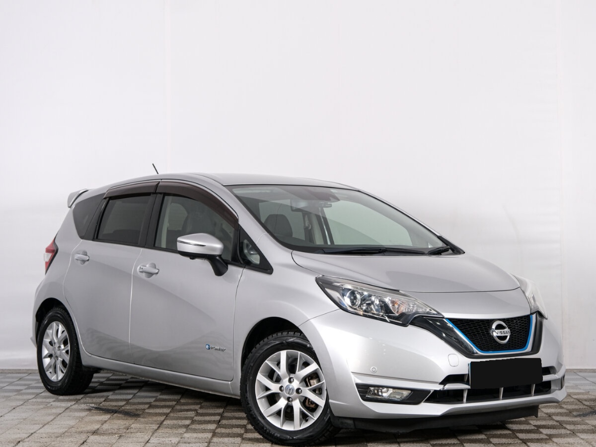 Nissan Note e-Power II Рестайлинг, 2017, 2017 с пробегом 83 000 км, цвет Серый, цена - 892 080 руб., кузов - Хэтчбек 5 дв.