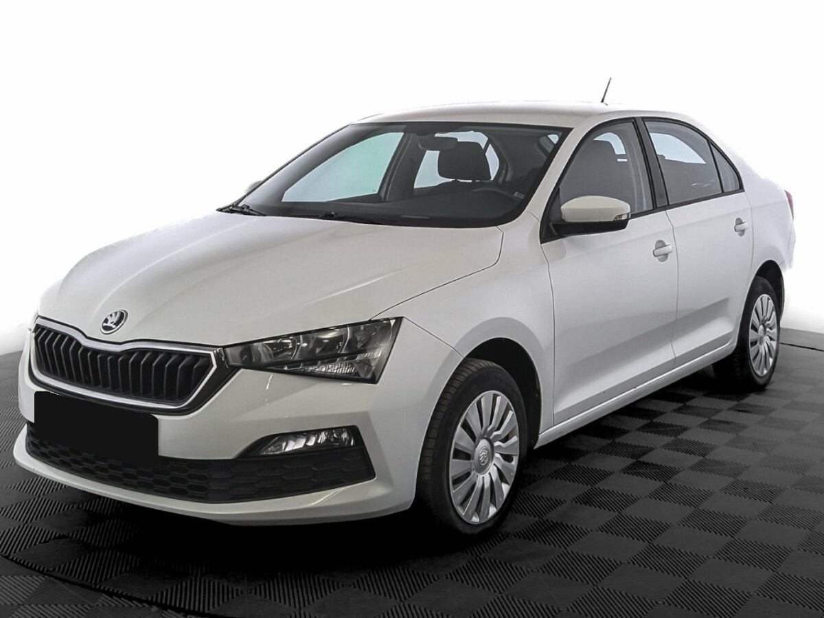 Skoda Rapid II, 2021, 2021 с пробегом 95 329 км, цвет Белый, цена - 1 098 000 руб., кузов - Лифтбек
