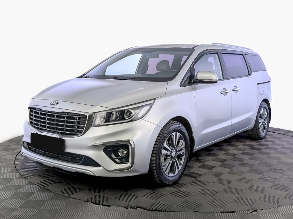 Kia Carnival III, 2019, 2019 с пробегом 126 040 км, цвет Серебристый, цена - 2 152 800 руб., кузов - Минивэн