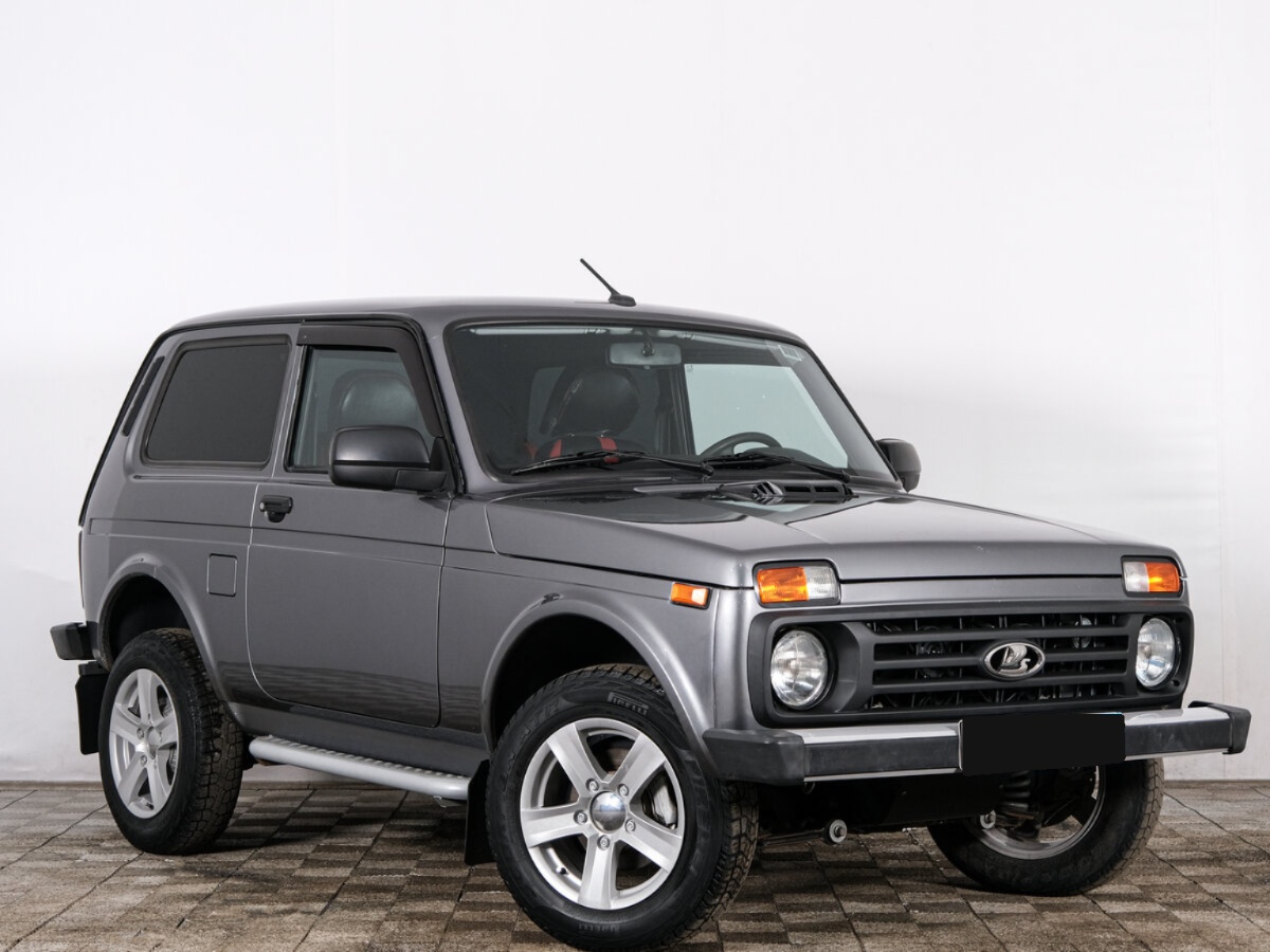 Lada (ВАЗ) Niva Legend, 2023, 2023 с пробегом 48 000 км, цвет Серый, цена - 596 880 руб., кузов - Внедорожник 3 дв.