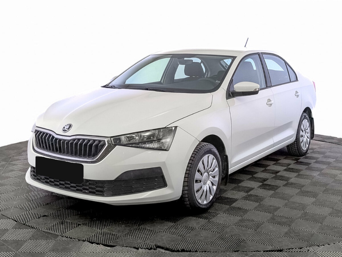 Skoda Rapid II, 2021, 2021 с пробегом 189 987 км, цвет Белый, цена - 842 400 руб., кузов - Лифтбек