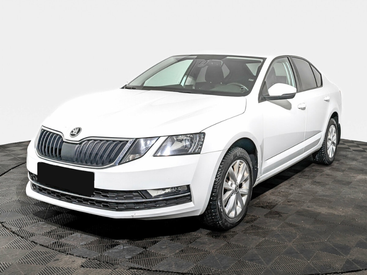 Skoda Octavia III (A7) Рестайлинг, 2019, 2019 с пробегом 115 360 км, цвет Белый, цена - 975 600 руб., кузов - Лифтбек