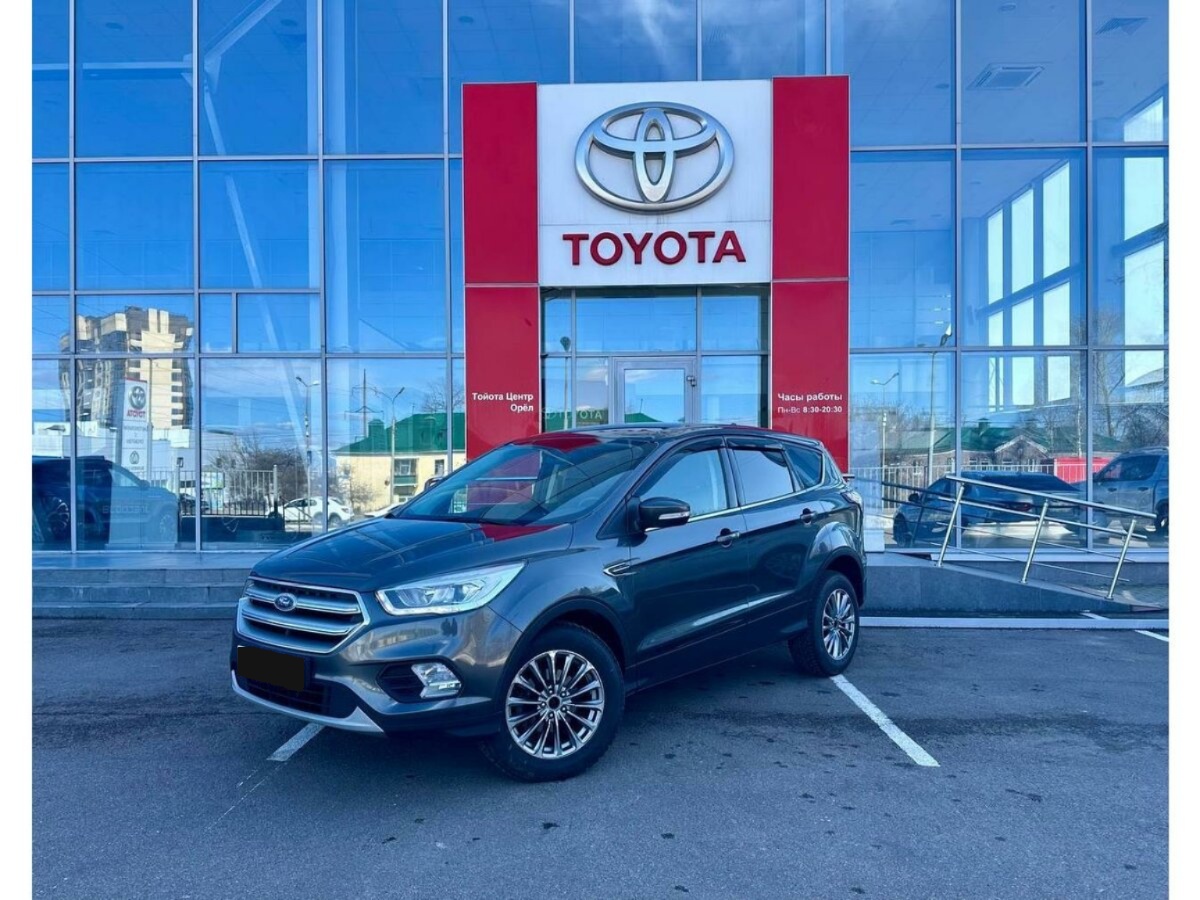 Ford Kuga II Рестайлинг, 2019, 2019 с пробегом 119 460 км, цвет , цена - 1 348 000 руб., кузов - 