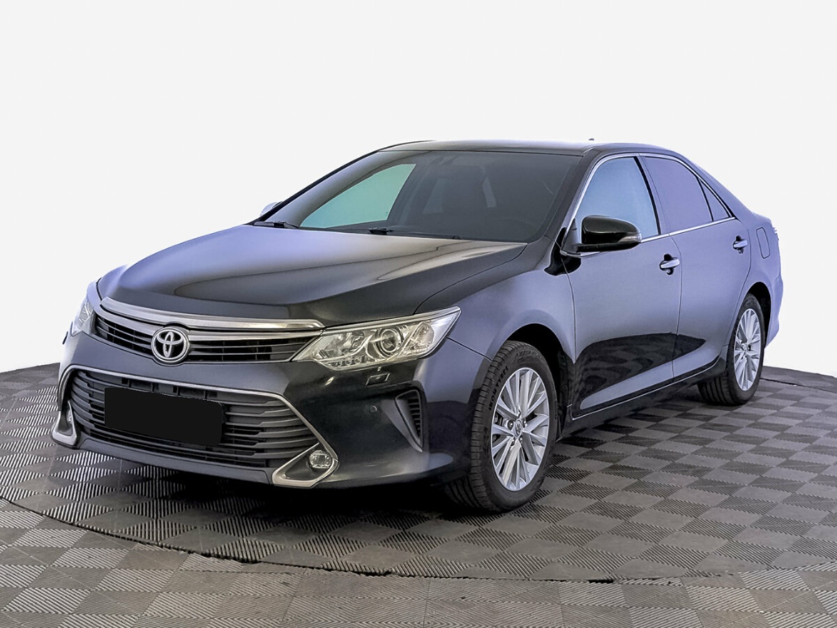 Toyota Camry VII (XV50) Рестайлинг, 2015, 2015 с пробегом 204 280 км, цвет Чёрный, цена - 1 332 000 руб., кузов - Седан