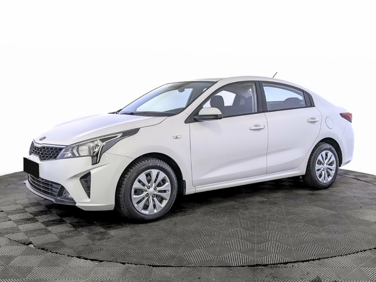 Kia Rio IV Рестайлинг, 2021, 2021 с пробегом 33 724 км, цвет Белый, цена - 1 296 000 руб., кузов - Седан