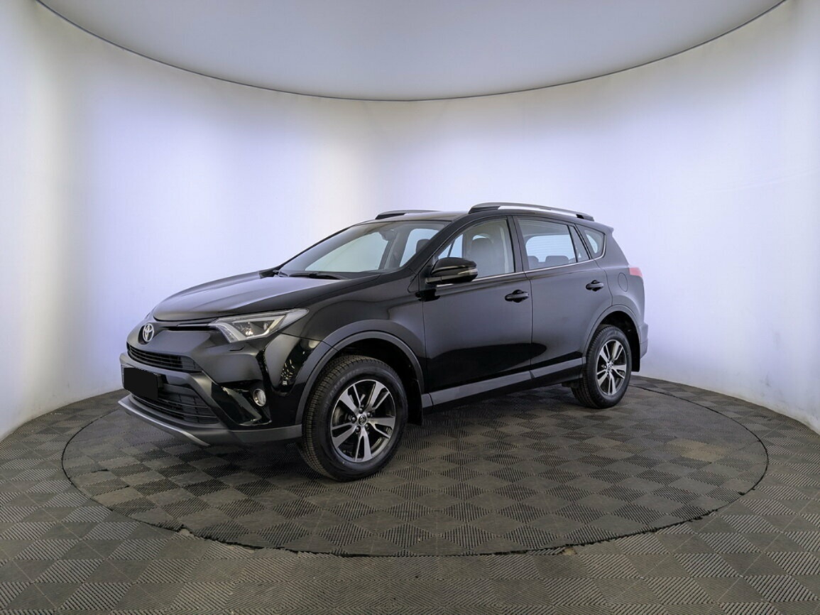 Toyota RAV4 IV (XA40) Рестайлинг, 2018, 2018 с пробегом 39 325 км, цвет Чёрный, цена - 2 376 000 руб., кузов - Внедорожник 5 дв.