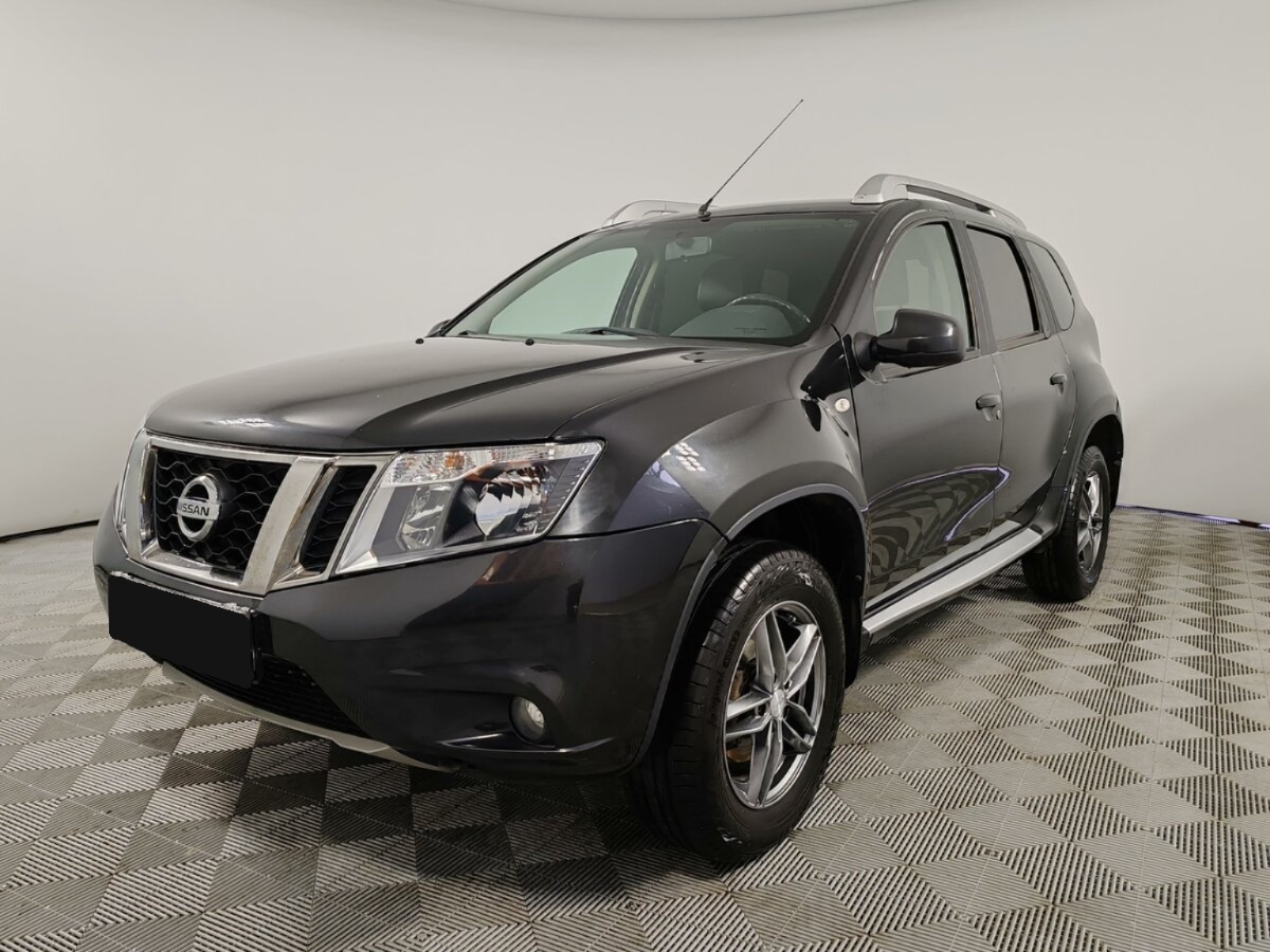 Nissan Terrano III (D10), 2016, 2016 с пробегом 181 219 км, цвет , цена - 620 750 руб., кузов - 