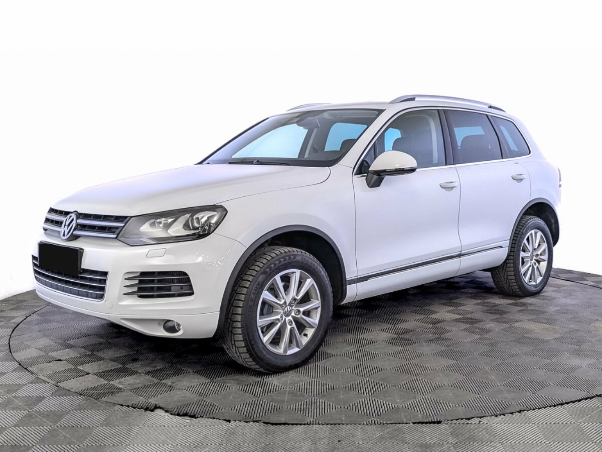Volkswagen Touareg II, 2012, 2012 с пробегом 48 364 км, цвет Белый, цена - 2 818 800 руб., кузов - Внедорожник 5 дв.