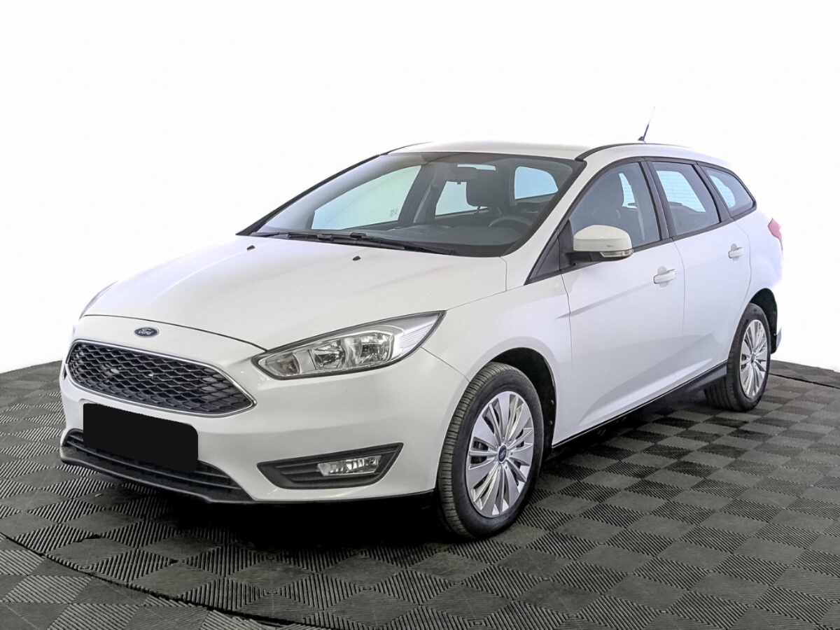 Ford Focus III Рестайлинг, 2017, 2017 с пробегом 123 750 км, цвет Белый, цена - 691 200 руб., кузов - Универсал 5 дв.