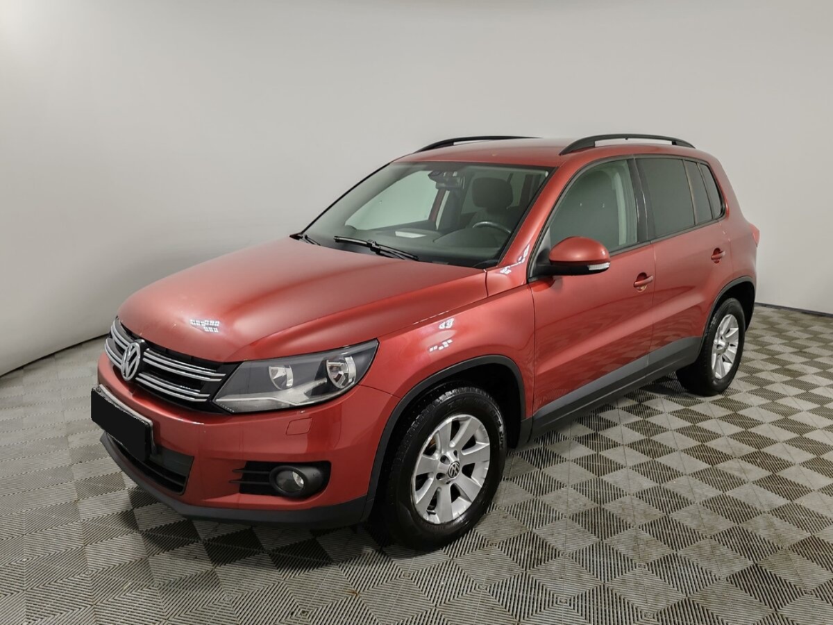 Volkswagen Tiguan I Рестайлинг, 2012, 2012 с пробегом 183 976 км, цвет , цена - 676 000 руб., кузов - 