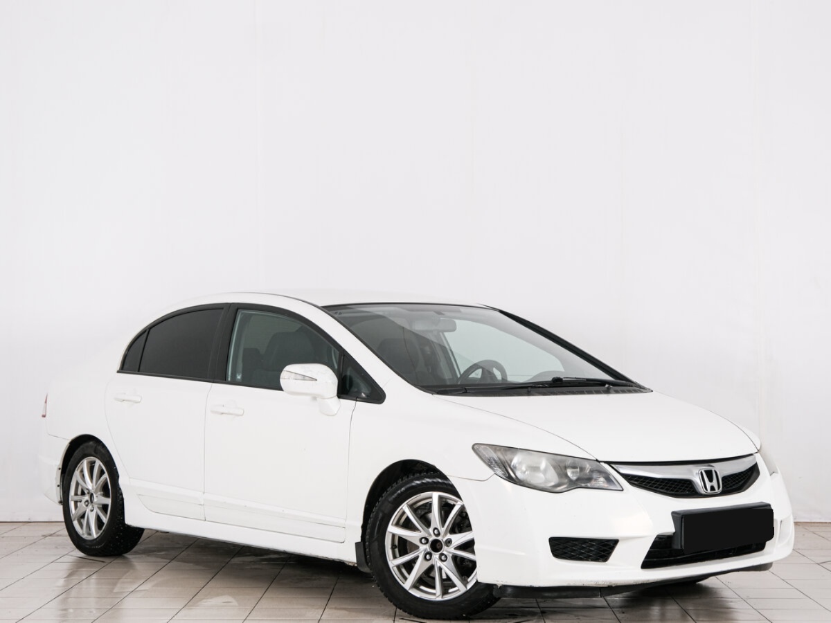 Honda Civic VIII Рестайлинг, 2011, 2011 с пробегом 210 922 км, цвет Белый, цена - 719 280 руб., кузов - Седан