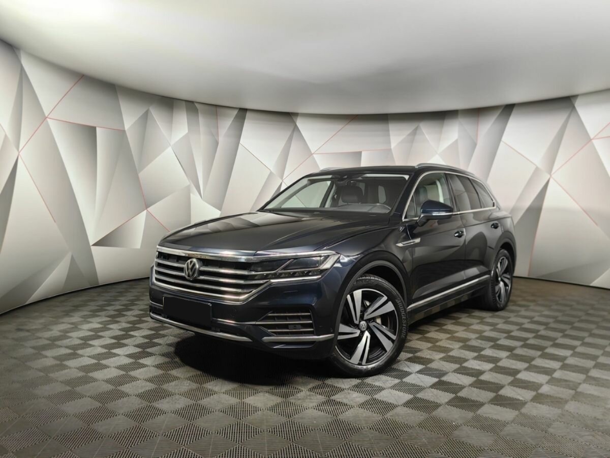 Volkswagen Touareg III, 2020, 2020 с пробегом 97 606 км, цвет , цена - 2 805 075 руб., кузов - 