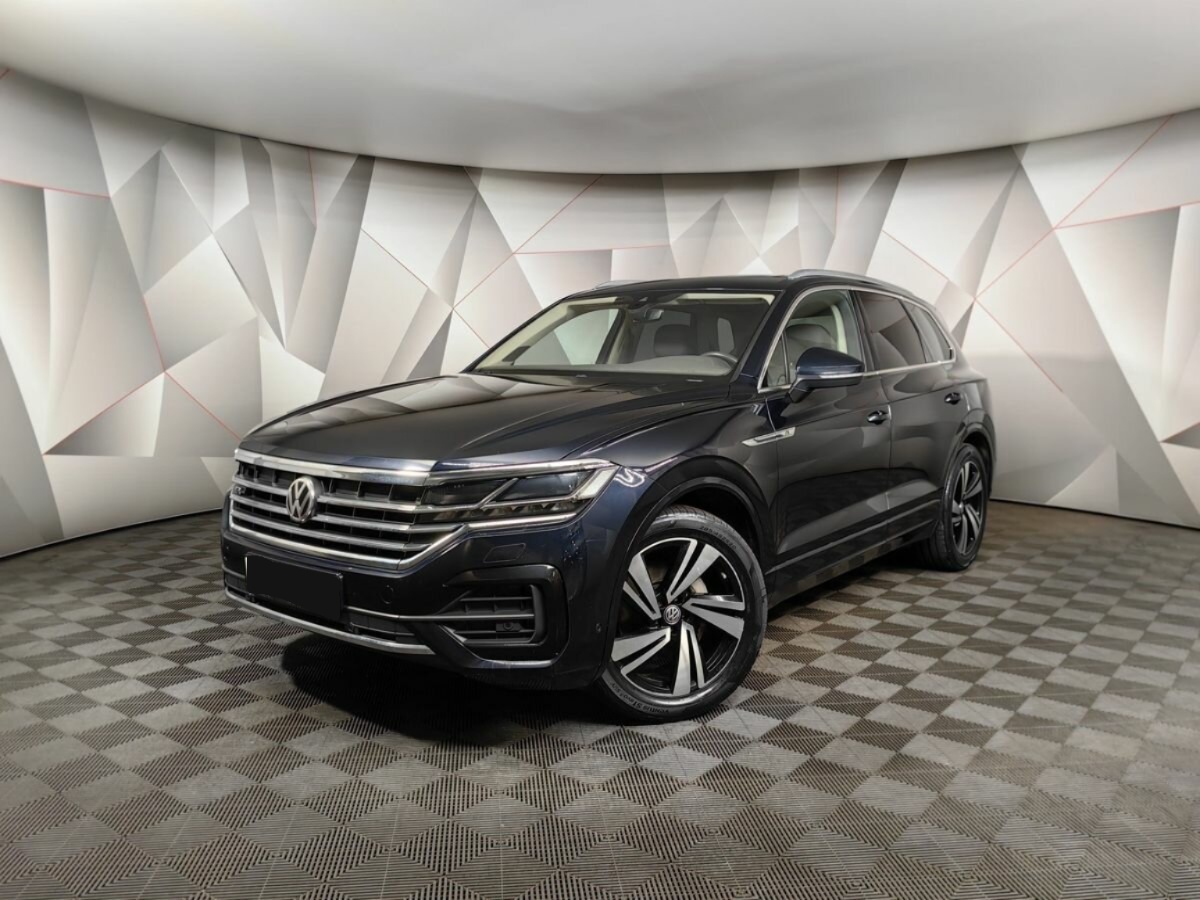 Volkswagen Touareg III, 2018, 2018 с пробегом 76 334 км, цвет , цена - 2 983 500 руб., кузов - 