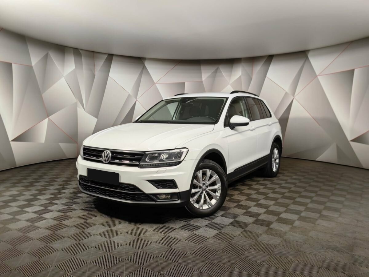 Volkswagen Tiguan II, 2019, 2019 с пробегом 210 024 км, цвет , цена - 1 169 350 руб., кузов - 
