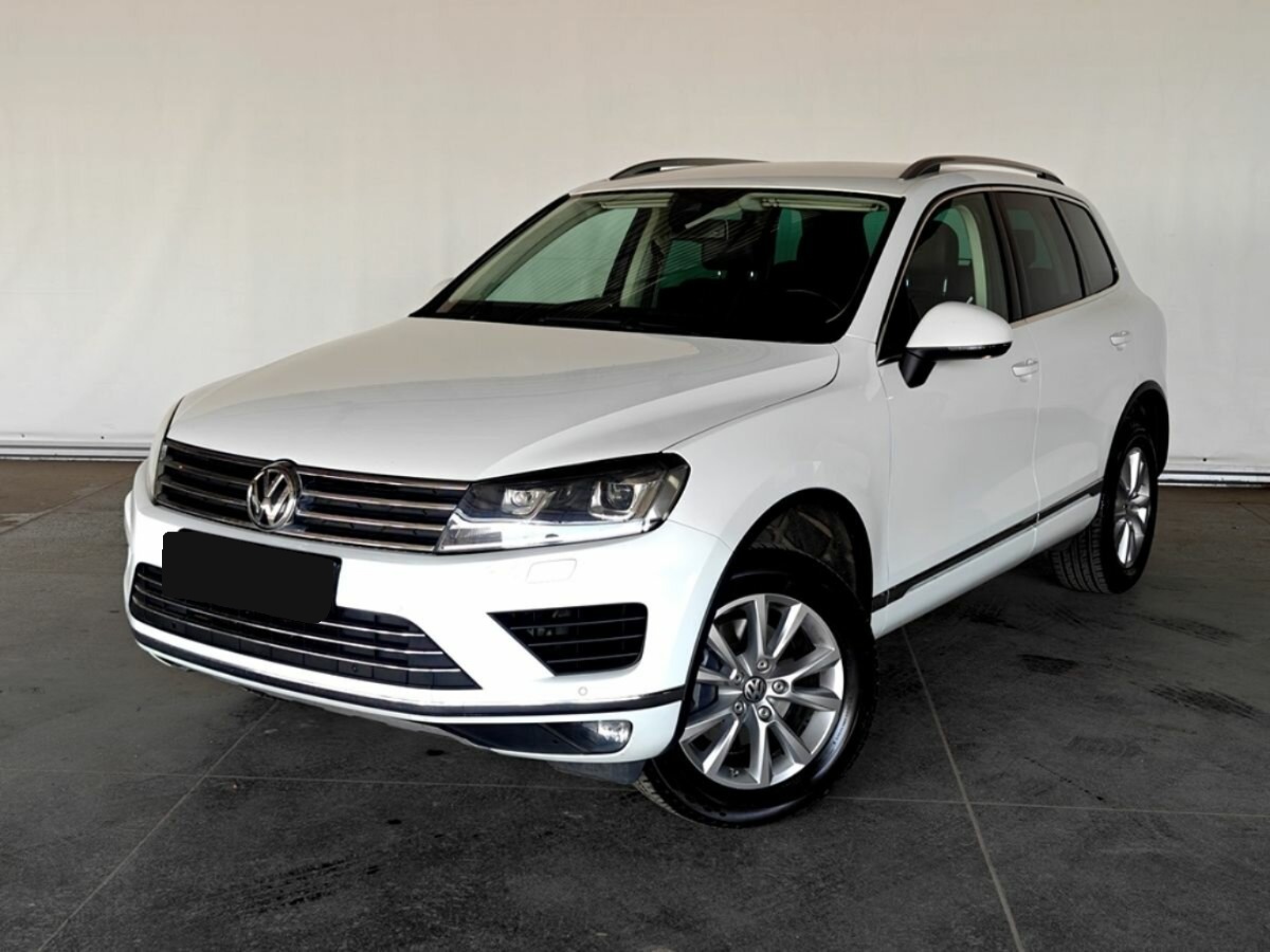 Volkswagen Touareg II Рестайлинг, 2015, 2015 с пробегом 112 600 км, цвет , цена - 1 696 500 руб., кузов - 