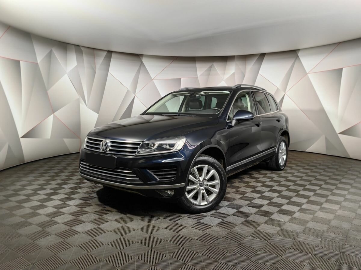 Volkswagen Touareg II Рестайлинг, 2015, 2015 с пробегом 74 344 км, цвет , цена - 1 777 815 руб., кузов - 