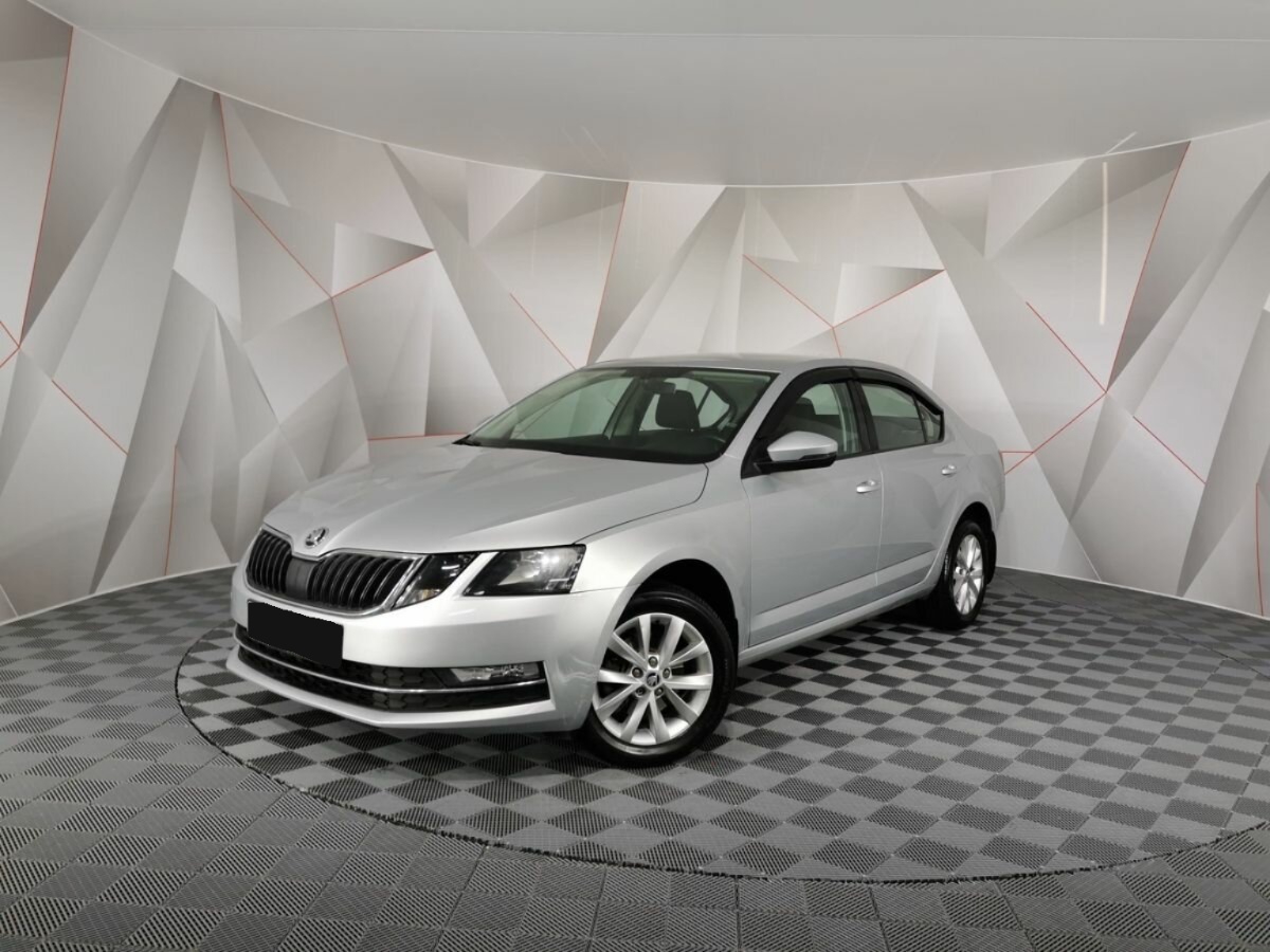 Skoda Octavia III (A7) Рестайлинг, 2017, 2017 с пробегом 155 842 км, цвет , цена - 939 250 руб., кузов - 